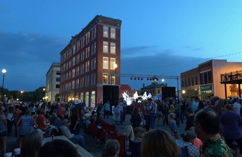 Pawhuska Hotel | Frontier Hotel Pawhuska