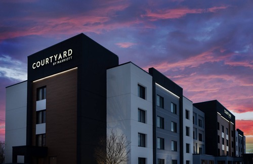 Amherst Hotel | Courtyard by Marriott Buffalo Amherst/University