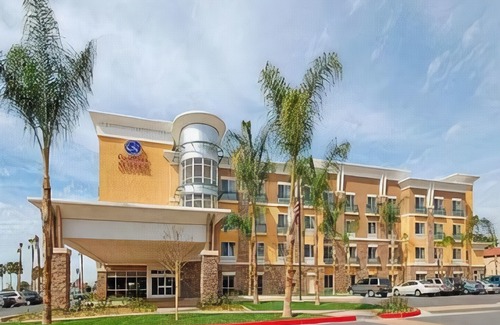 Ontario Hotel | Comfort Suites Ontario Airport Convention Center
