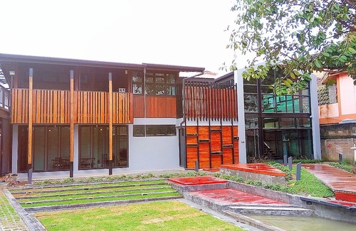 Wieng Hotel | Baan Mai Kradan Hostel Chiang Rai