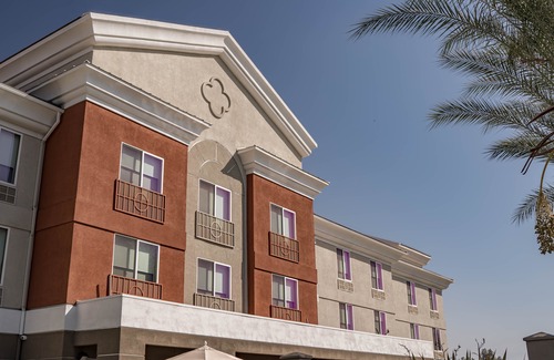Porterville Hotel | Holiday Inn Express Porterville, an Ihg Hotel