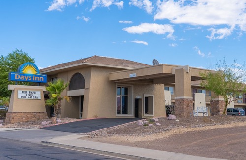 Lake Havasu City Hotel | Days Inn by Wyndham Lake Havasu
