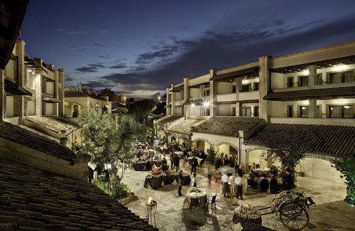 Noicattaro Hotel | Unahotels Regina Bari