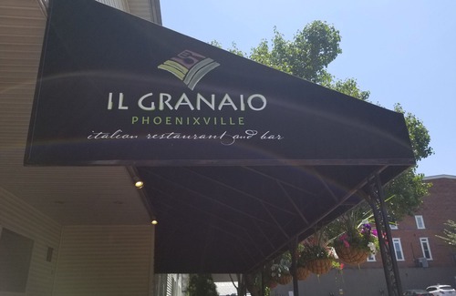 Phoenixville Hotel | Mainstay Inn