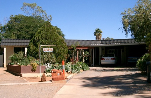 East Side Hotel | Kathys Place Bed and Breakfast