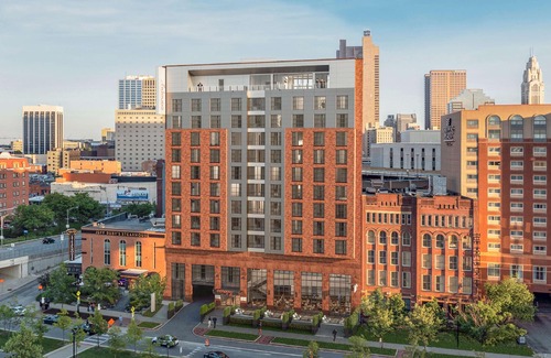 Downtown Columbus Hotel | Canopy by Hilton Columbus Downtown Short North