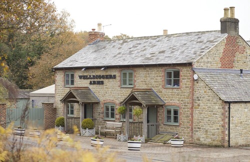 Byworth Hotel | The Welldiggers Arms