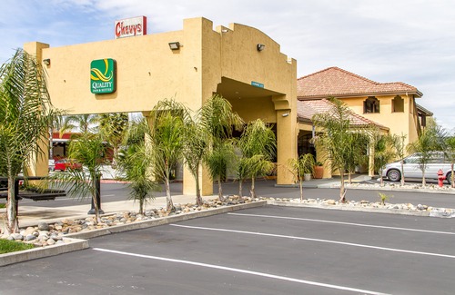 Gilroy Hotel | Quality Inn & Suites Gilroy