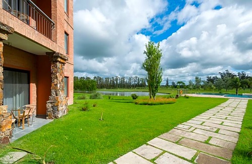 Montevideo Department Hotel | Regency Park Hotel + Spa