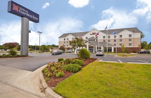 Pearl Hotel | Hilton Garden Inn Jackson/Pearl