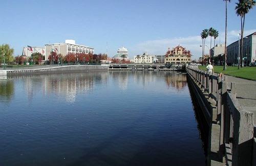 Stockton Hotel | Courtyard by Marriott Stockton