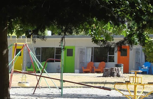 Lake Hawea Hotel | The Camp - Lake Hawea