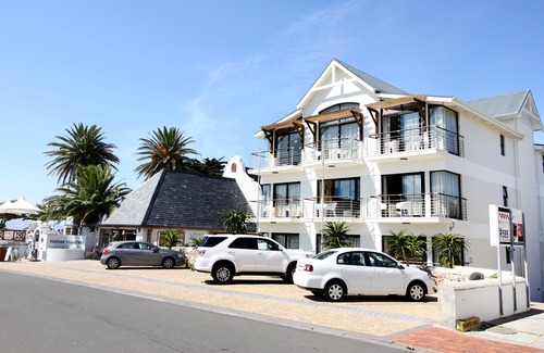 Hermanus City-Centre Hotel | Harbour House Hotel
