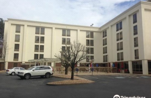 Northlake Hotel | Hampton Inn Atlanta-Northlake