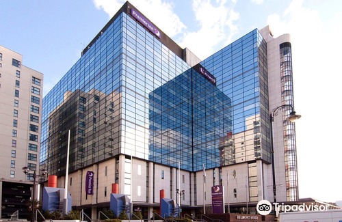 Cardiff City Centre Hotel | Premier Inn Cardiff City Centre (Queen Street)
