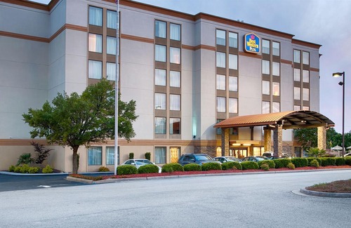 Dentsville Hotel | Best Western Plus Columbia North East