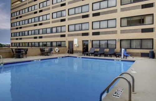 Downtown Charleston Hotel | Comfort Inn Downtown Charleston