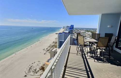 Gulf Shores Condo | Colonnades 2003