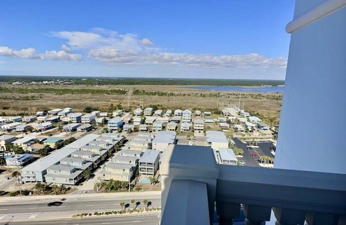 Gulf Shores Condo | Colonnades 2003