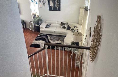 San Jacinto House | Rooms close to Idlewild mountain park , Saboba