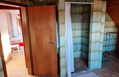 Erkelenz Cottage | Room in Guest Room - Private Room in Country House, Erkelenz