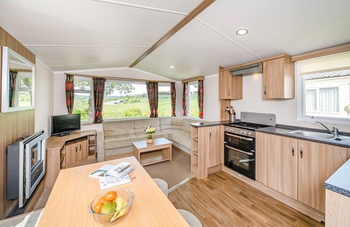 Bridport House | 2 bedroom accommodation in Charmouth