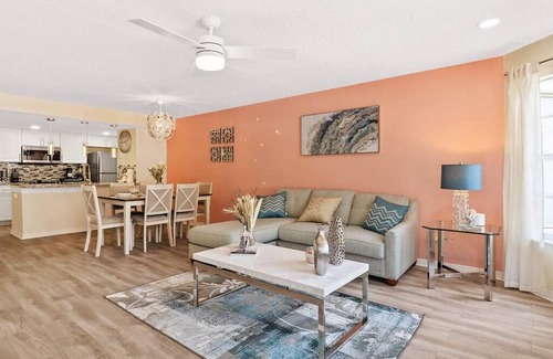 Royal Palm Bay Apartment | Orlando/Disney Renovated Bright 3br Condo With Pool near Disney