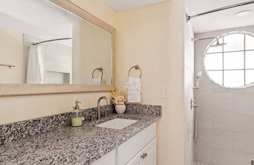 Royal Palm Bay Apartment | Orlando/Disney Renovated Bright 3br Condo With Pool near Disney