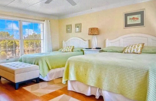 Crawfordville House | Waterfront Dream Home w/Kayak & Boat Dock