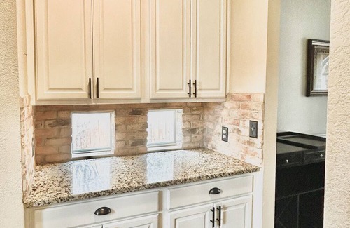Stone Oak House | Luxurious Stone Oak resort-style home