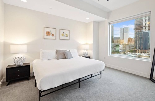 Waller Creek District Apartment | Austin | Central 2BD/2BA Apartment