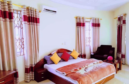 Kubease Apartment | Renajoe Exclusive Centre