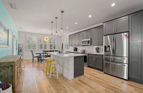 St. Augustine House | Goin' Coastal | Central Pool Home!