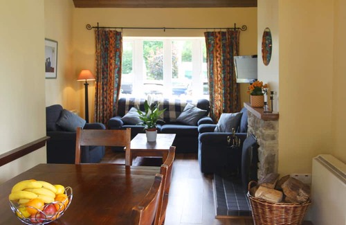 Carrick-on-Shannon Cottage | Leitrim Quay - Riverside Cottage 2