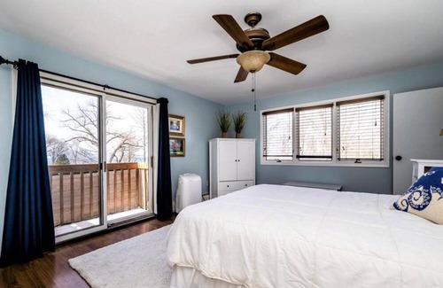 Lake Michigan Beach Condo | Condo on Lake Michigan with a pool and a private beach! Bring your Family