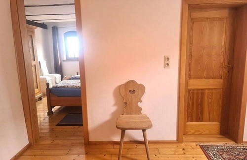 Gimmeldingen Apartment | Urlaub Beim Winzer. Ferienwohnung Meerspinne für bis 4 Personen mit Terrasse