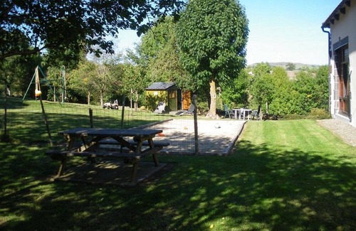 Andelat Cottage | Gite Andelat, 3 bedrooms, 6 persons