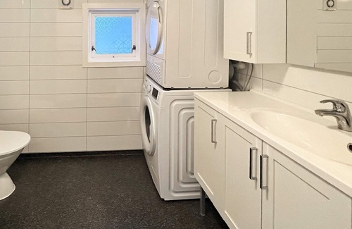 Bomlo House | 6 person holiday home in bremnes