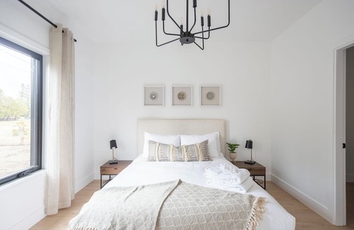 Arundel Other | Golf haus 3, 3bdr farmhouse