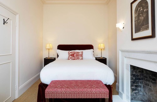 St. Helen's Apartment | Victorian Serenity, by Veeve