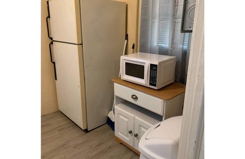 Valdosta Apartment | Historic Comfortable apartment (near Hospital 2nd Floor)