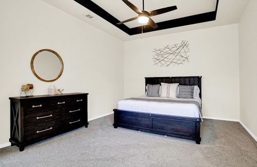 Frisco House | Westside Contemporary 3Bd/2B near Toyota Stadium/ The Star / PGA