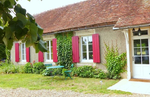 Lurcy-Levis Cottage | Gite Lurcy-Lévis, 1 bedroom, 3 persons