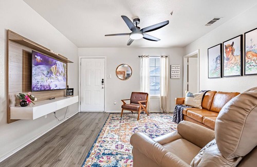 Killeen Apartment | Extended Stay Perfection: Discover Our Chic 2BR Relaxing Stay