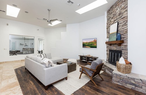Pinnacle Peak House | Desert Dreamland - Pool&Spa- Sports Court & more!