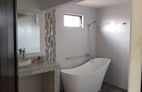 La Garita House | Two-bedroom House in two acres of land and exotic gardens