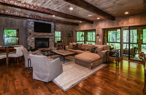 Blue Ridge House | Fly Fish, Tube & Relax on The Toccoa River-Aska Adventure- 10 Mins from Dwntn BR