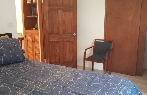Somerset Village Apartment | Newly renovated 1 bedroom apartment - 5 mins from the beach!