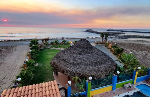 La Salina House | 5 bedrooms Beachfront, Pool,Spa grassy yard, secure drive in ParkingPriceless!