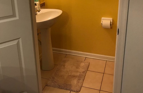 Lake Mary House | 2 Bedroom 2.5 Bath Townhouse in the Orlando Area